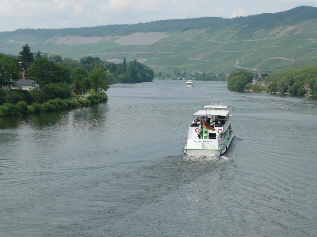 Mosel Ferienhaus Bernkastel Exteriör bild